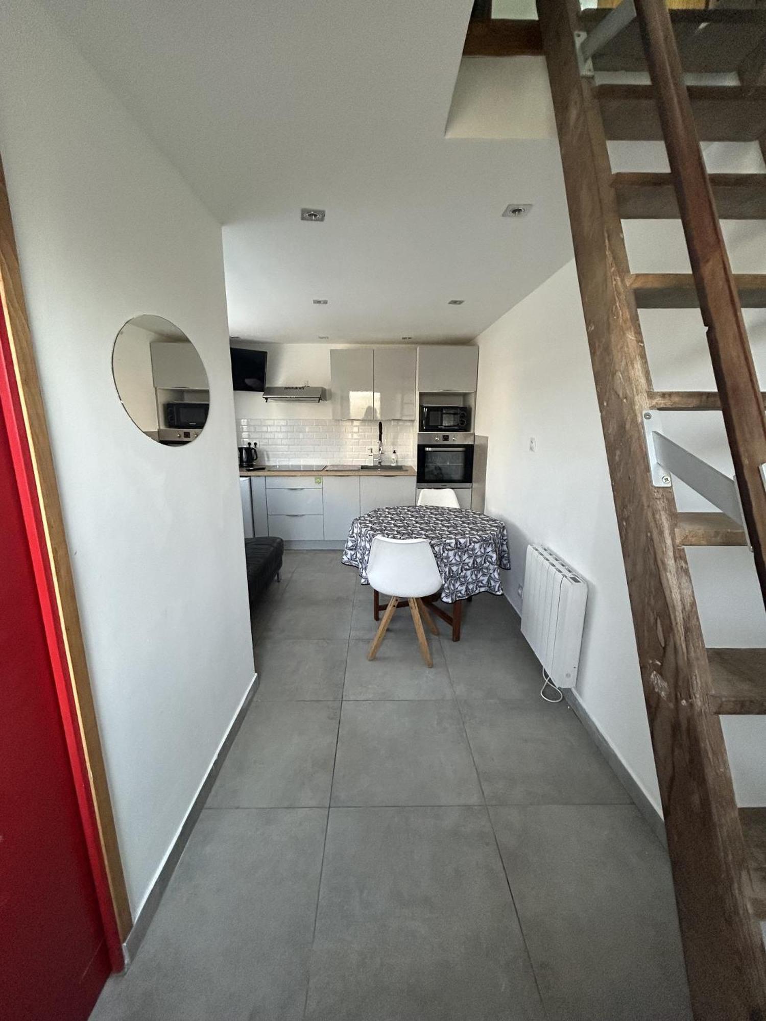 Petit Duplex Proche