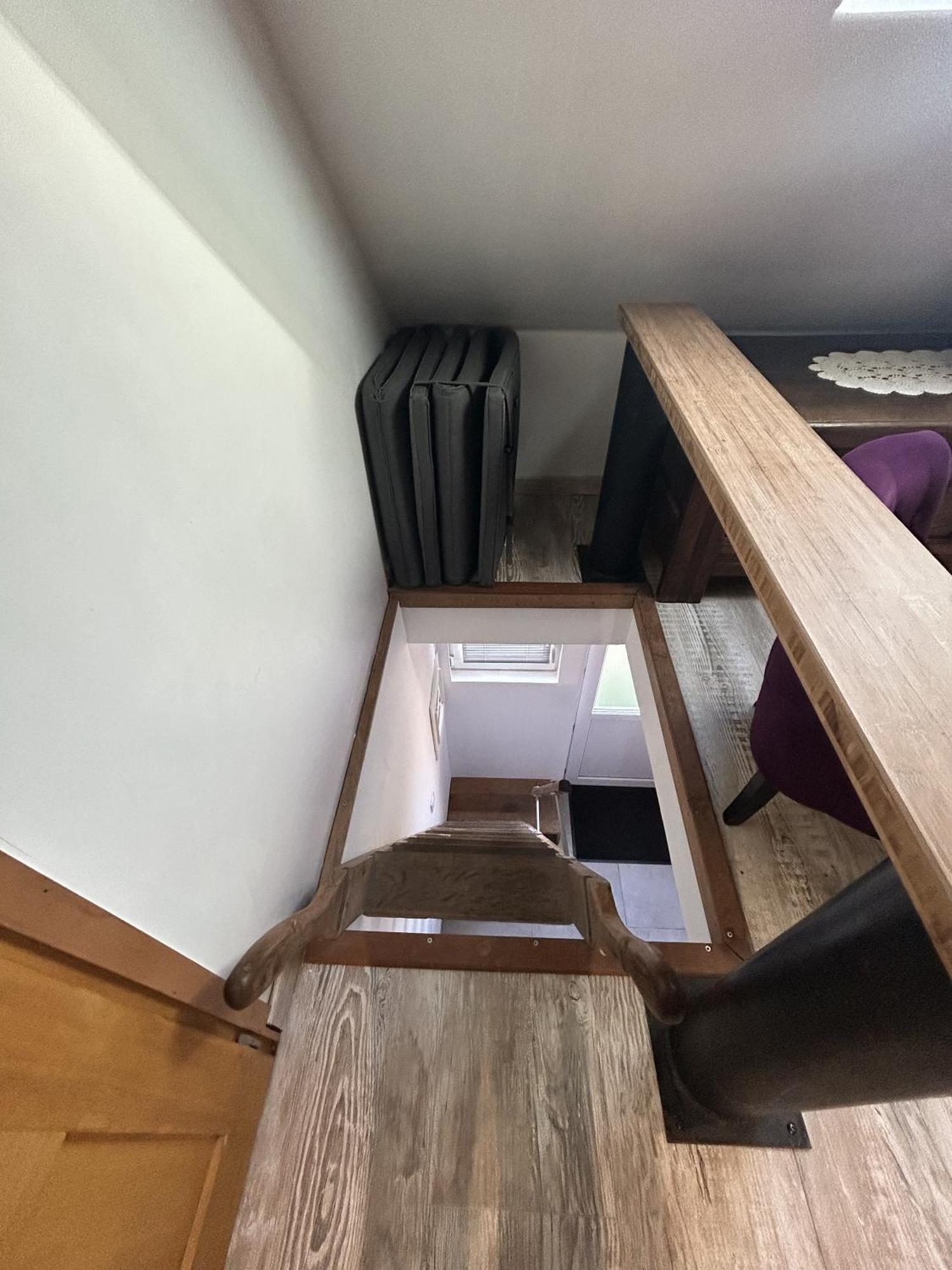 Petit Duplex Proche Apartment *