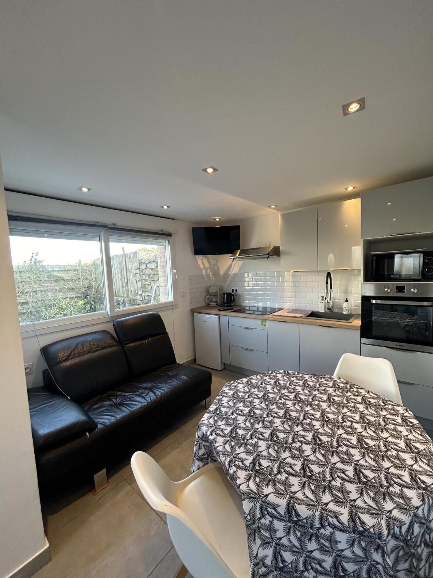 Apartment Petit Duplex Proche *